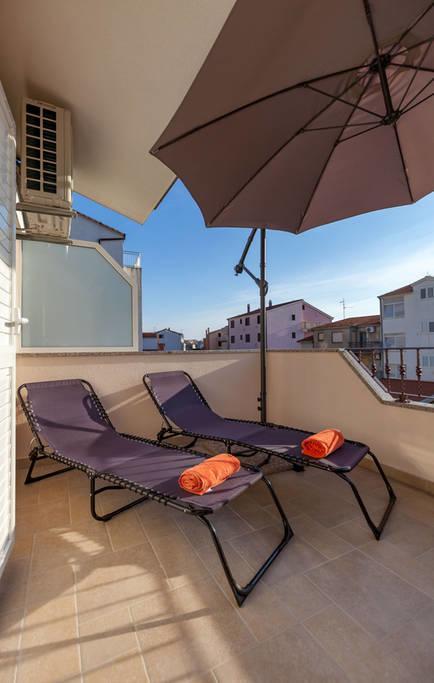 Apartmani Sanja Suta Подстрана Экстерьер фото